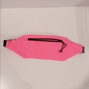 Triangl fanny pack